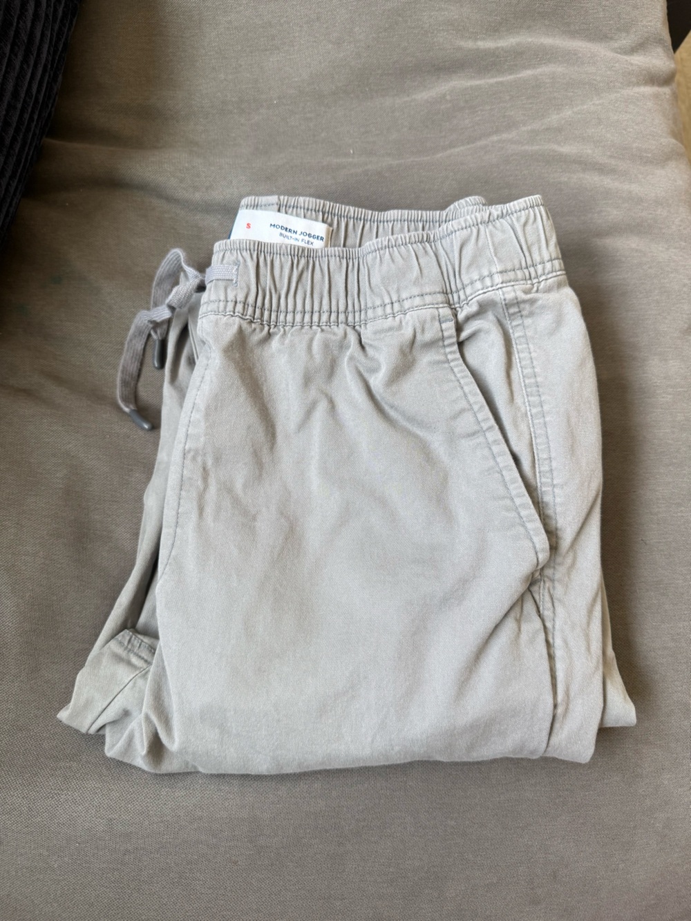 Old Navy Kids Light Gray Elastic Waist Joggers